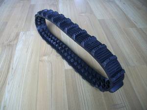 Silla de Ruedas Robótica Pequeña con Materiales Ligeros, Orugas de Goma, Silla de Ruedas con Orugas de Goma Triangulares - Product Image 5