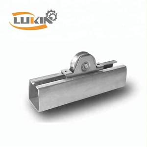 Rueda de hierro y plástico de Color plateado con accesorios y guía de rodillo de puerta corredera - Product Image 1