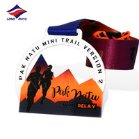 Shenzhen Longzhiyu 17 ans fabricant de médailles pour enfants en plastique fournisseur personnalisé sport cintre médaille acrylique anime marathon médailles