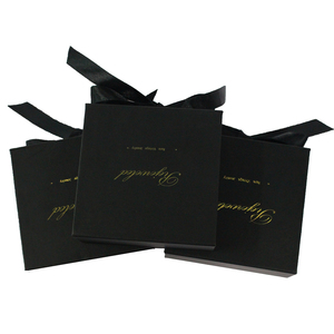 Asa de cinta de laminación <span class=keywords><strong>mate</strong></span> caja de embalaje pajarita con imán - Product Image 1