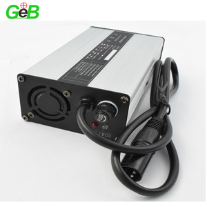 <span class=keywords><strong>Caricabatterie</strong></span> <span class=keywords><strong>per</strong></span> Bicicletta Elettrica 48V 10Ah - Product Image 2