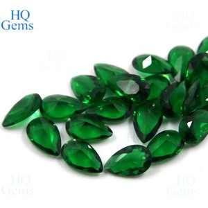 <span class=keywords><strong>Nombres</strong></span> de <span class=keywords><strong>Gemas</strong></span> Sintéticas de Esmeralda Verde Nano, Facetadas en Forma de Pera - Product Image 3