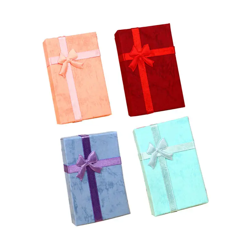 Özel logo küçük takı kağıt ambalaj hediye kutusu kızlar küpe takı mini renkli ucuz ambalaj depolama kurdelalı kutu