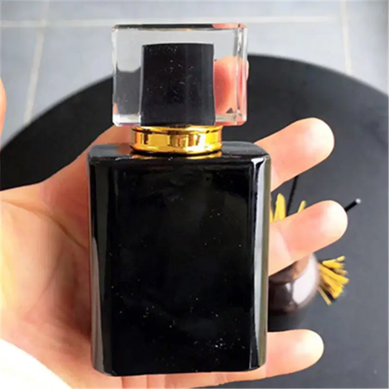 Yeni stil cam kare kristal sprey parfüm şişesi 50ml