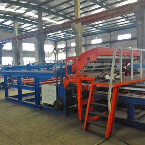 Otomatik CNC 3D tel çit örgü kaynak makinesi - Product Image 2