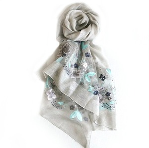 Vrouwen nieuwe ontwerp ponchos borduurwerk kasjmier luxe bloem poncho sjaal <span class=keywords><strong>cape</strong></span> voor vrouwen poncho - Product Image 5