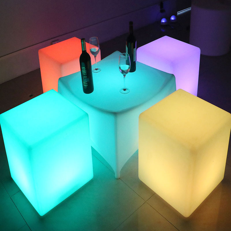 Забавный пластиковый светодиодный барный стул 35*35*35 см с дистанционным управлением