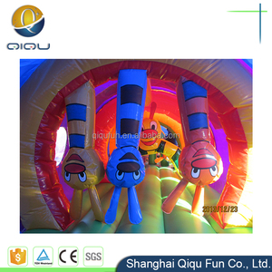 Géant coloré gonflable obstacle <span class=keywords><strong>cours</strong></span> Chenille <span class=keywords><strong>de</strong></span> <span class=keywords><strong>bande</strong></span> <span class=keywords><strong>dessinée</strong></span> pour enfants - Product Image 3