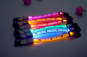 Punto suministra viaje modelo del barco de vela LED collar retro Gran Collar de perro - Product Image 2
