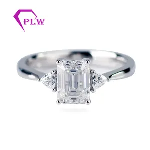 popular design 3 stones ring 7x9mm emerald cut moissanite engagement ring with trillion cut side stones