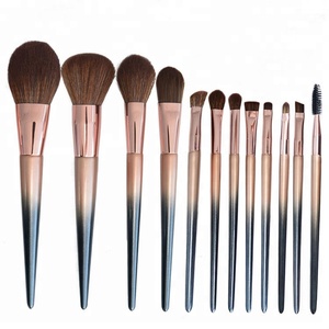 Professional 12Pcs <strong>Makeup</strong> <strong>Brushes</strong> Set High Quality Golden Beauty Cosmetics Tool Kits With Pu <strong>Makeup</strong> <strong>Brush</strong> <strong>Bag</strong> - Product Image 2