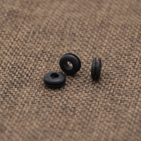Oeillet sur mesure Bouchon durable à petit trou Oeillet de fil en caoutchouc de silicone