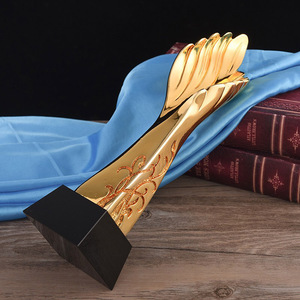 Trophée personnalisé de la <span class=keywords><strong>ligue</strong></span> des <span class=keywords><strong>champions</strong></span>, trophée en résine de haute qualité, offre spéciale <span class=keywords><strong>2023</strong></span> - Product Image 3