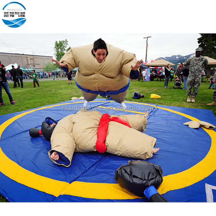 Tute da Wrestling Sumo imbottite in schiuma per giochi sportivi gonfiabili di alta qualità in vendita