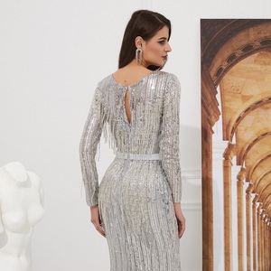 Ruolai ASA99310 lusso <span class=keywords><strong>con</strong></span> <span class=keywords><strong>paillettes</strong></span> perline nappine argento abito da sera sirena manica lunga abito da sera donna - Product Image 5
