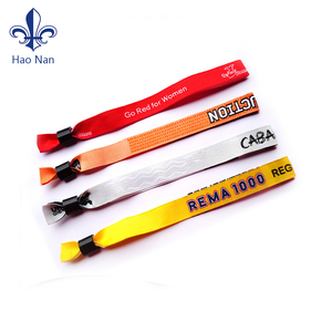 Kunden spezifisches Polyester-Sublimations-gewebtes Armband des chinesischen Herstellers Event-fertiges Werbe-Stoff armband - Product Image 4