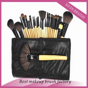 Juego de 24 Brochas de Maquillaje con Mango de Madera de Fábrica de Cosméticos y Maquillaje - Product Image 5