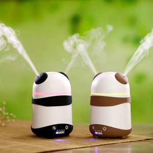 Whwholesale Couleur Changer L'huile Diffuseur 150 ml de Bande Dessinée <span class=keywords><strong>Panda</strong></span> Chaud Humidificateur à vapeur Froide - Product Image 1