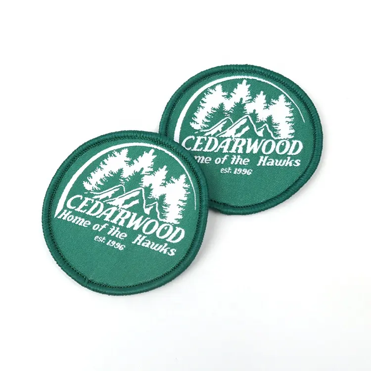 Ferro su Protezione Tessitura Badge Custom Made Nome Logo Merrow Bordo Verde Tessuto Etichette di Patch per T-Shirt