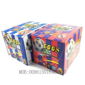 Huevo <span class=keywords><strong>de</strong></span> <span class=keywords><strong>chocolate</strong></span> con galleta sorpresa fútbol privado personalizado Halal - Product Image 2