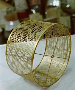 Trang Chủ Trang Trí Công Nghiệp Vàng Vòng Thép Không Gỉ Nhôm Đục Lỗ Khung Kim Loại Laser <span class=keywords><strong>Cut</strong></span> Đèn Shades Bao Gồm Cho Đèn - Product Image 3