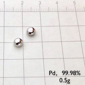 Élément en métal <span class=keywords><strong>palladium</strong></span> 46 Pd Sample Single Shiny Pellet 0.5 Gram 99,98% - Product Image 2