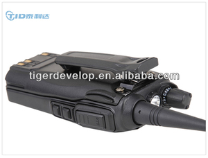 La materia fecal tid td-v70 5w 1600 mah militar durable walkie talkie dos manera de radio - Product Image 4