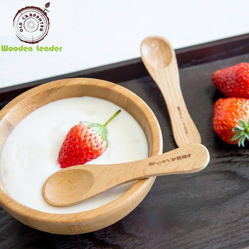 ice cream bowl spoon