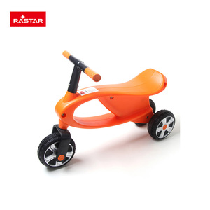 Bicicletta Senza Pedali Rastar per Bambini, Bici a 3 Ruote Twist Turn Wiggle per Divertimento Infinito all'Aperto - Giocattolo Cavalcabile e Spingibile per Bambini - Product Image 3