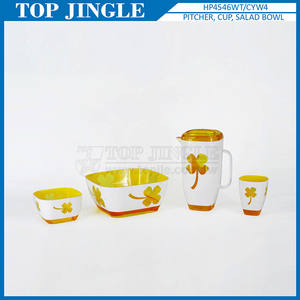 Juego de Recipientes Rectangulares Amarillos con Diseño de Trébol de Calidad Superior - Product Image 1