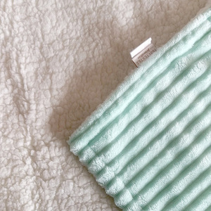 Di spessore solido tirare colore draw-down doppio strato agnello Sherpa flanella tappeto copertura ginocchio della gamba divano coperta TV coperta - Product Image 3