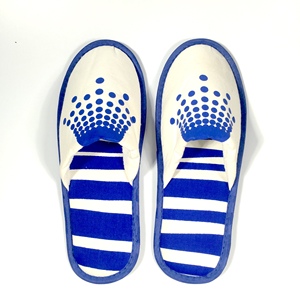 Promotionnel <span class=keywords><strong>Pas</strong></span> <span class=keywords><strong>Cher</strong></span> Hôtel Pantoufles Pour Les Femmes/Hommes, recyclable Jetable Client Pantoufles Fermé/OpenToe Chaussons De Bain - Product Image 1