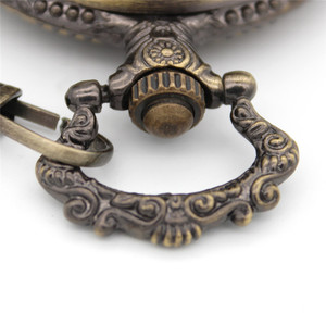 Özel vintage pirinç müzikal cep saati örümcek promosyon cep saati zincirleri ile kazınmış - Product Image 6