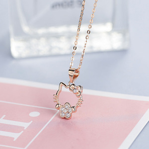 Collar de Plata de Ley 925 con Colgante de Gato Hello Kitty para Mujer - Product Image 1