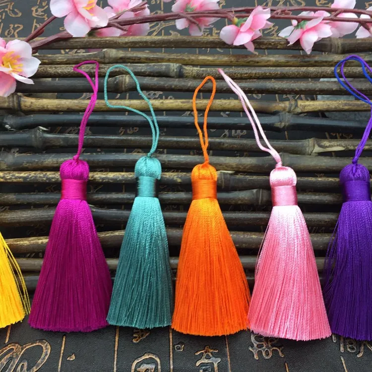 Beautiful Design Factory Supply Wholesale Polyester Tassel Trim Tassel Fringe For Decoration