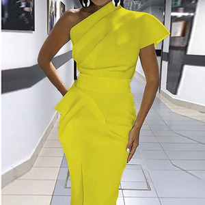 Le donne di colore giallo poliestere Una Spalla Increspato Irregolare Vestito Da Partito della fessura del lato nascosto chiusura a cerniera matita bordo banchetto vestito da promenade - Product Image 4