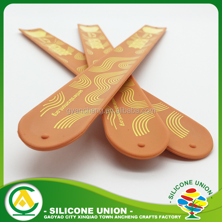 Заказной Мультфильм Логотип Печать 100% Силиконовые Запястье/Бесплатно Силиконовые Пощечину Браслет/Силиконовой Лентой