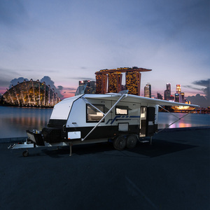 RV วันหยุดพร้อมเฟอร์นิเจอร์คุณภาพและกันสาดที่กว้างขวาง - Product Image 2