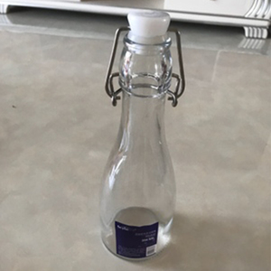 Fornitura Prodotti: <span class=keywords><strong>Bottiglie</strong></span> di <span class=keywords><strong>Vetro</strong></span> Coniche da 330ml per Succhi con Tappi in Sughero e Legno - Vendita all'Ingrosso - Product Image 4