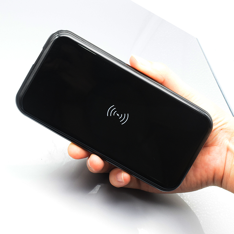 2018 оптовая продажа Беспроводное зарядное устройство power bank портативное зарядное устройство для мобильного телефона