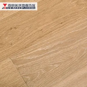 Mão raspada fio escovado piso de madeira sólida madeira de carvalho branco 18 mm
