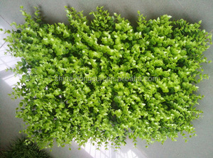 china paisaje de pared nuevo estilo al por mayor cercas verticales decoración hojas de <span class=keywords><strong>eucalipto</strong></span> <span class=keywords><strong>artificial</strong></span> estera del boj - Product Image 2