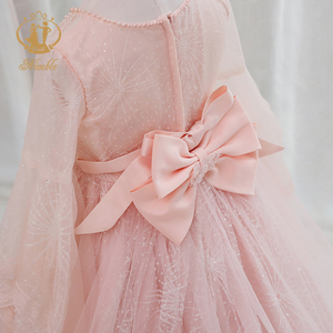 Agile Bastone di Cristallo Lucido Bambini di Trascinamento del Vestito Che Borda Vestiti Delle Ragazze di Fiore Del Manicotto Del Chiarore Del Merletto <span class=keywords><strong>Damigella</strong></span> D'onore <span class=keywords><strong>Per</strong></span> Bambini <span class=keywords><strong>Abiti</strong></span> <span class=keywords><strong>Da</strong></span> Sposa - Product Image 6
