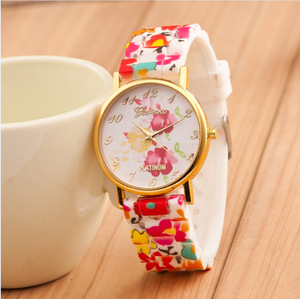 นาฬิกาซิลิโคนเจนีวา ผลิตในจีน ขายส่งจากอาลีบาบา เอ็กซ์เพรส - Product Image 1