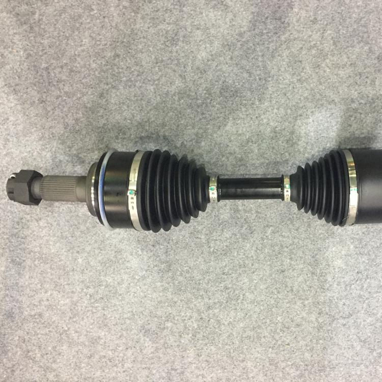 Toyota Land Cruiser Front Drive Axle - Reliable Performance