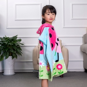 <span class=keywords><strong>Poncho</strong></span> con cappuccio stampato con animale per ragazze asciugamano ad asciugatura rapida per bagno e spiaggia - Product Image 5