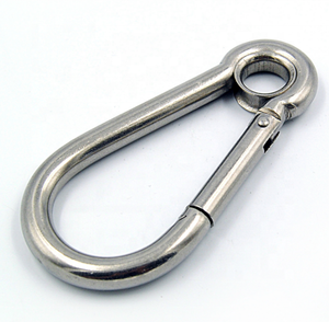 DIN5299 FORM A mousqueton mousqueton avec oeillet - Product Image 1