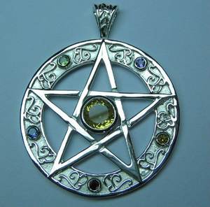 Colgantes y abalorios finos de plata 925 personalizados, abalorio de cuarzo de varias formas de Stonejewelry - Product Image 1