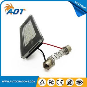 1 <span class=keywords><strong>año</strong></span> de garantía accesorio del <span class=keywords><strong>coche</strong></span> del adorno 12 V led Luz de la Matrícula para X5 - Product Image 1