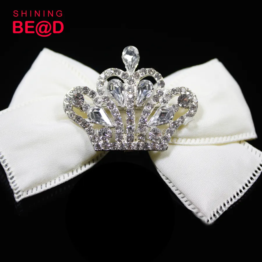 Popolare forma di corona spilla di strass posteriore piana wedding tiara forma del nastro spilla l abbellimento per invito a nozze